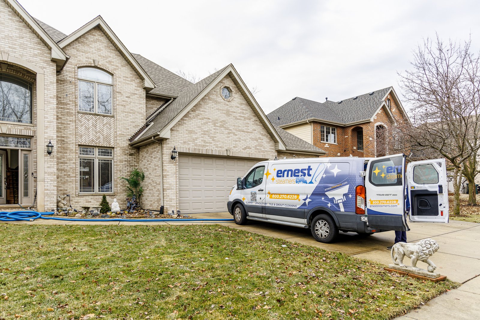 Schedule carpet cleaning in Chicago