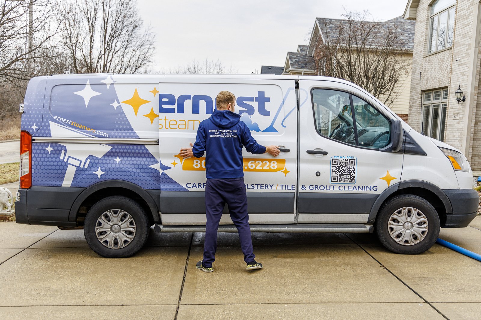 Carpet cleaning service car